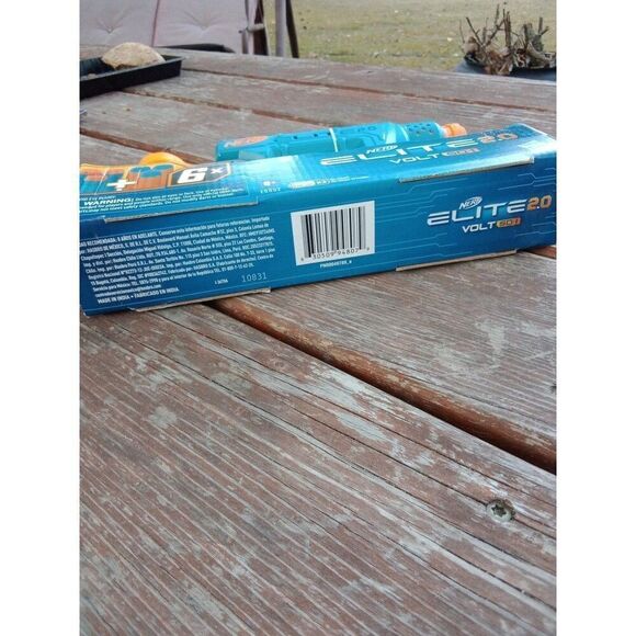 Nerf Red Light Lazer Elite 2.0 Volt SD-1 + 6 Darts Blue & Orange - Picture 3 of 3